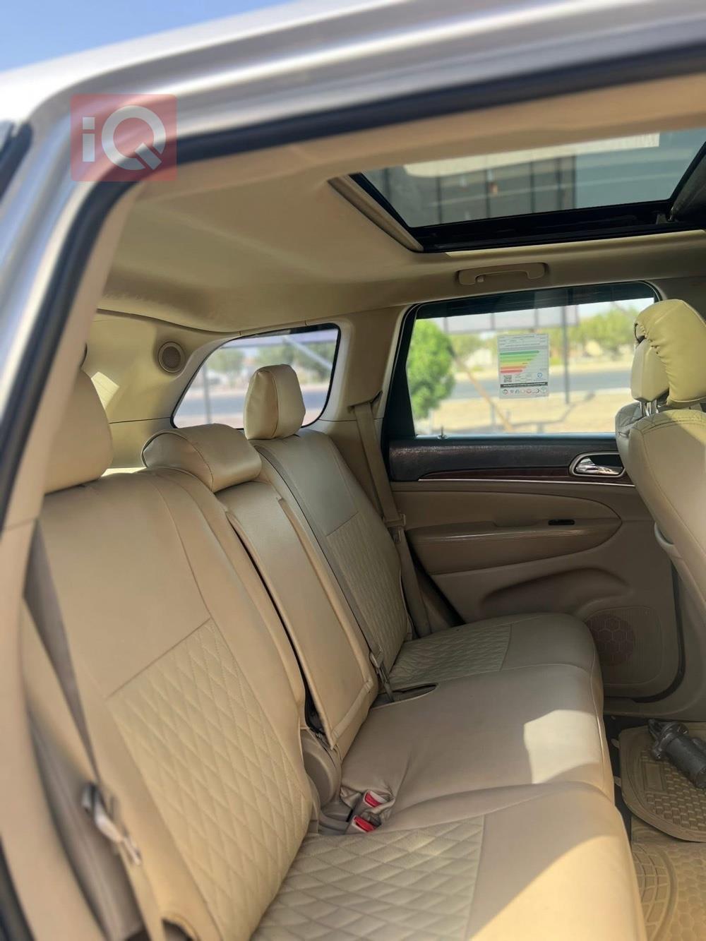 جيب جراند شيروكي